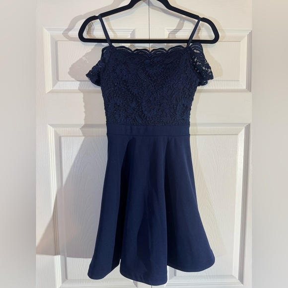 City Studio Mini Dress size 1/2 NWOT - Picture 1 of 5